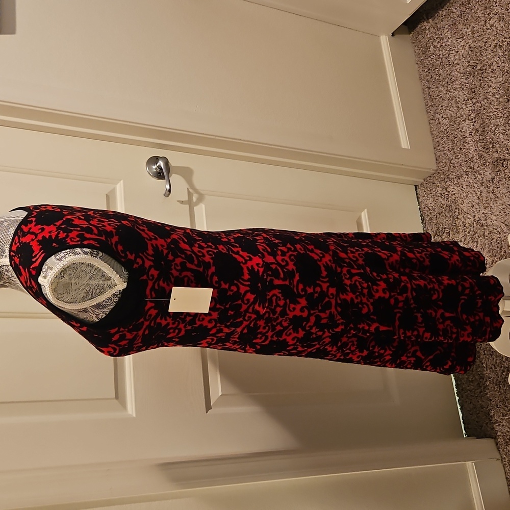 Taylor Dresses 2 Piece Sweater Set red/black size M - Picture 5 of 13